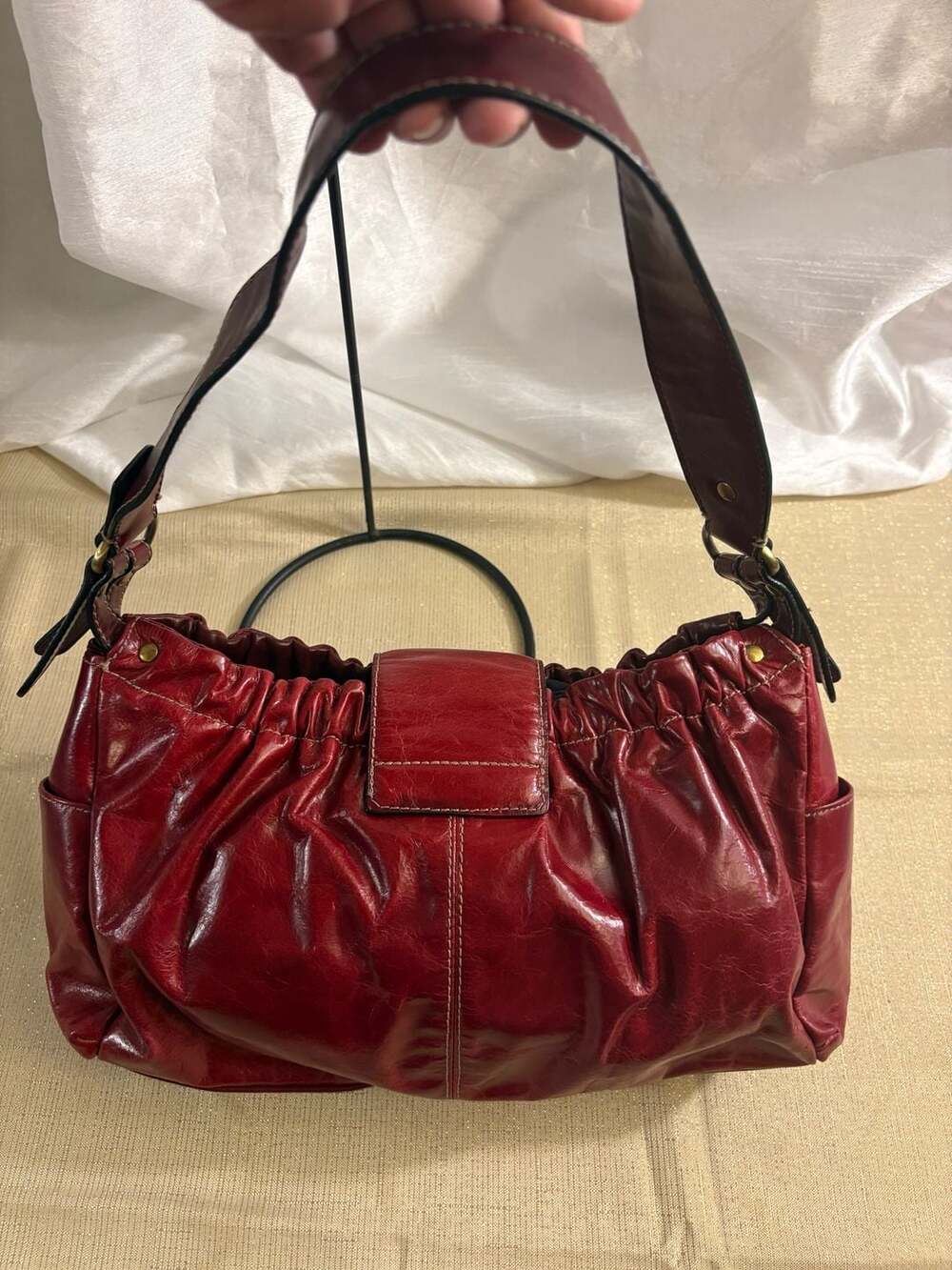 Red Ruched Shoulder Bag - Picture 5 of 8